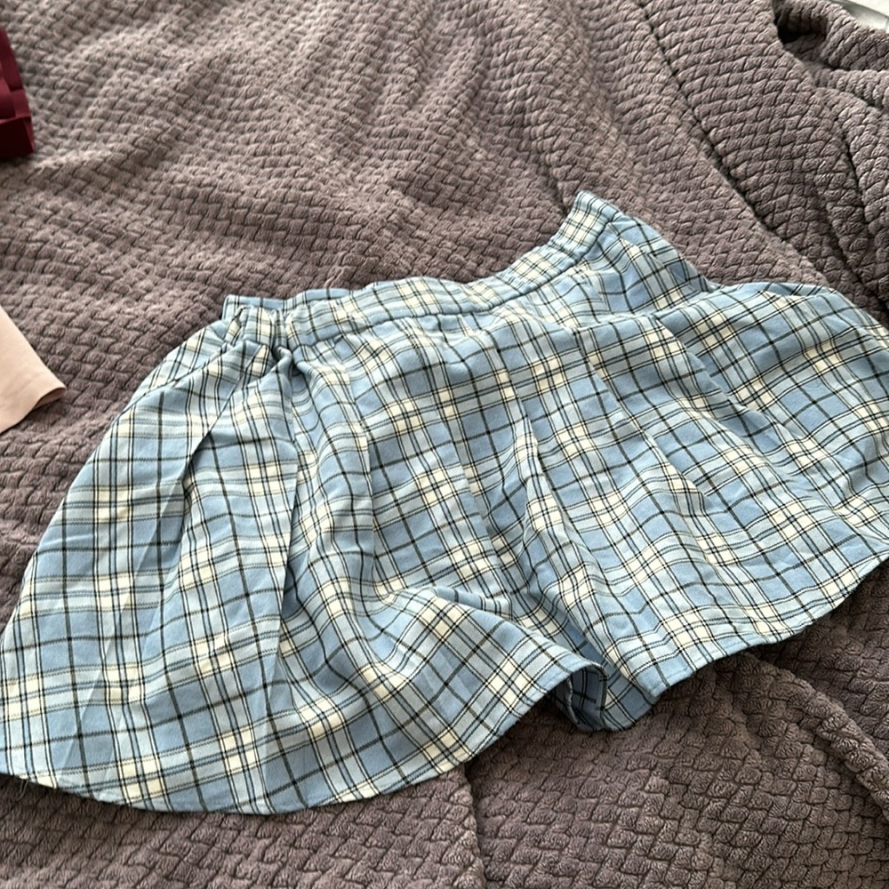 Woman skirt